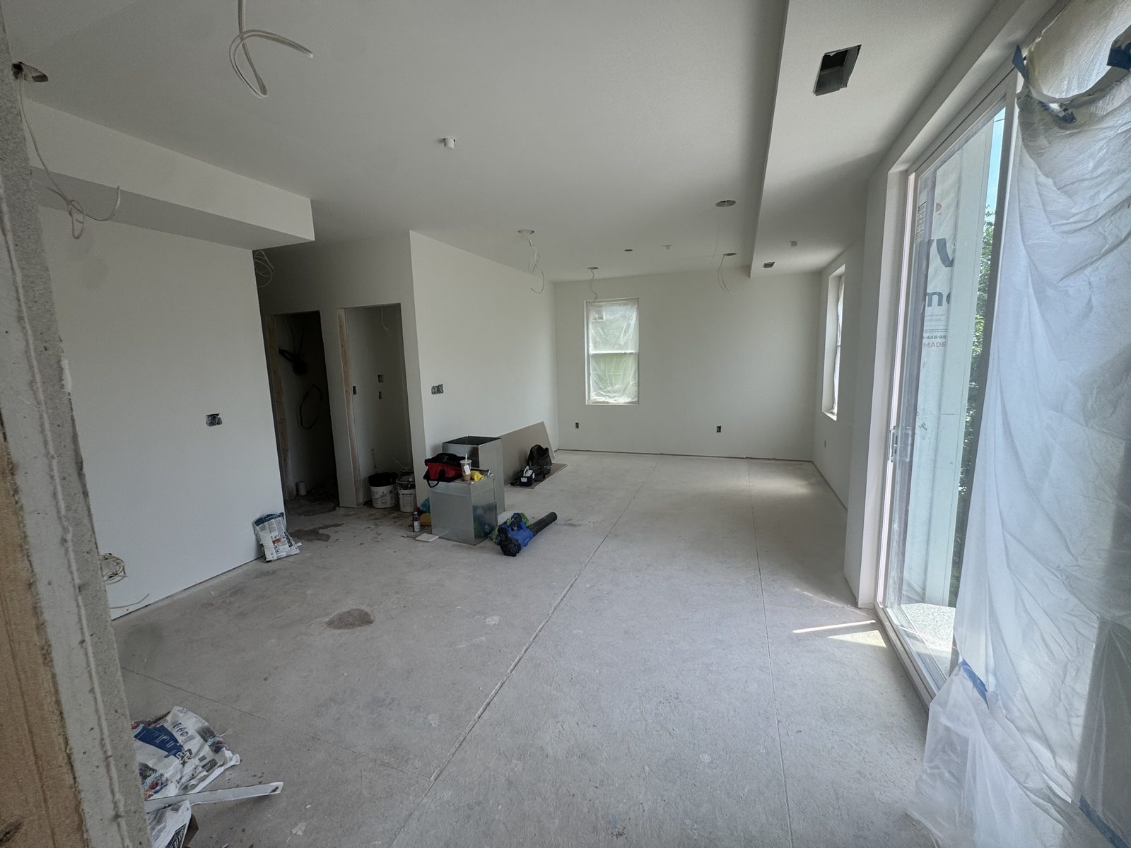 Completed drywall in a Gainesville Apartments unit living area